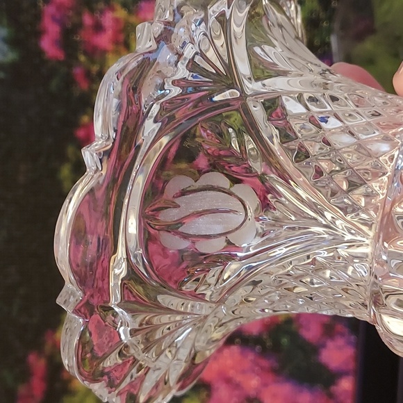 Vintage EAPG Footed Crystal Clear Glass Bowl Candy Dish with Rose Etchings - Picture 4 of 5